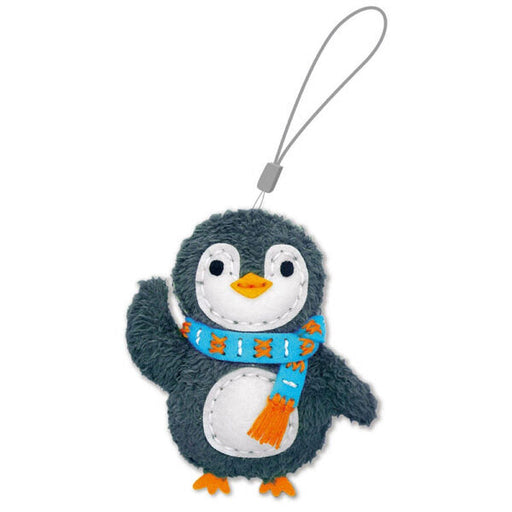 Avenir - Sewing My First Keychain - Penguin - Limolin 