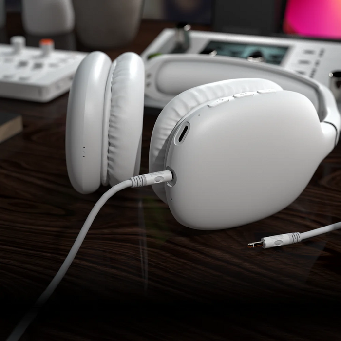 Hypergear - Headphones Bluetooth Vibe Over The Ear - White