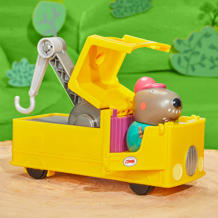 Hasbro - Peppa Pig - Grandad Dogs Tow Truck - Limolin 