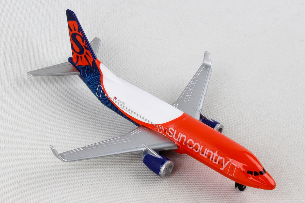 Daron - sun country airlines Single Plane